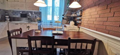 Kuchyň nebo kuchyňský kout v ubytování Villa Mon Paradis