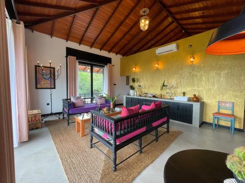 Η κουζίνα ή μικρή κουζίνα στο D' Art VILLA RETREAT AND SPA