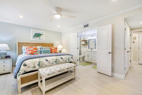 Ένα ή περισσότερα κρεβάτια σε δωμάτιο στο Villa Sanibel 3A