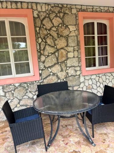 Imagen de la galería de Library Master Suite, en Montego Bay