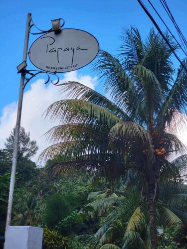 マへ島にあるPapaya Guesthouseのギャラリーの写真