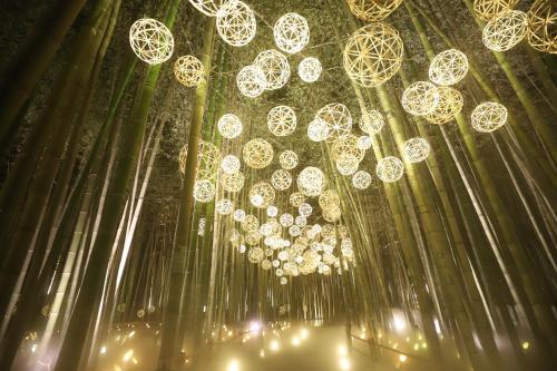 a large chandelier hanging from the ceiling of a building at 一棟貸切り宿 GuestHouse 嵯峨嵐山 in Kyoto