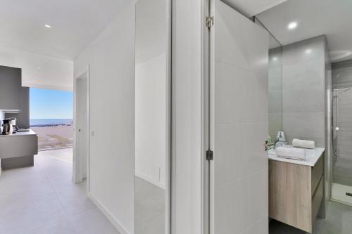 Molo Banus Apartment seafront by Molo Residences photo 3