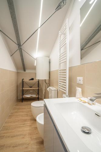 Bilik mandi di Residenza JOY