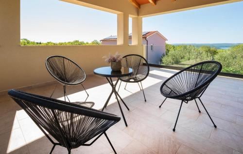 Μπαλκόνι ή βεράντα στο Gorgeous Home In Labin