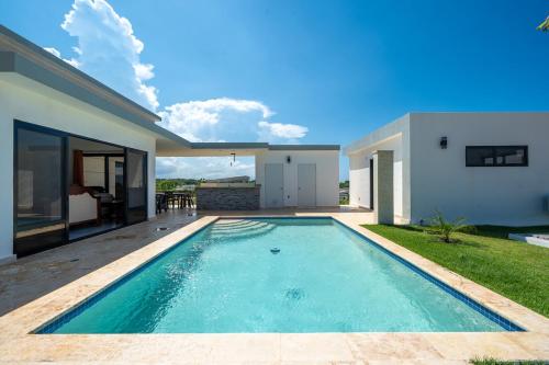 Brand New Modern Caribbean Retreat 3BR