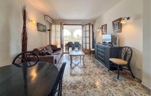 Awesome Apartment In Dénia With Wifi