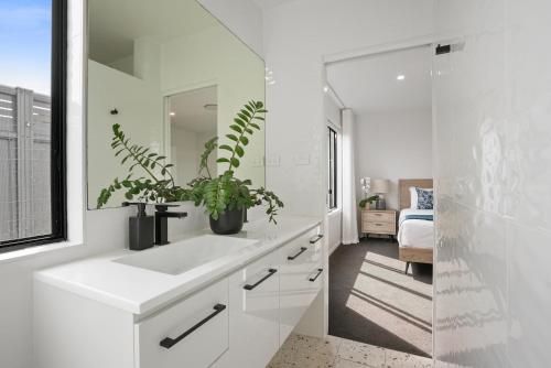 Koupelna v ubytování Grange Crescent