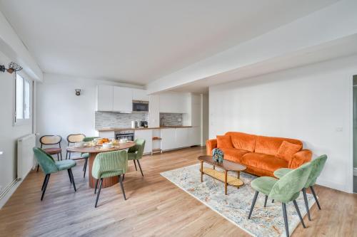 Spacious & Bright 2BR Apartment - Heart of 15th