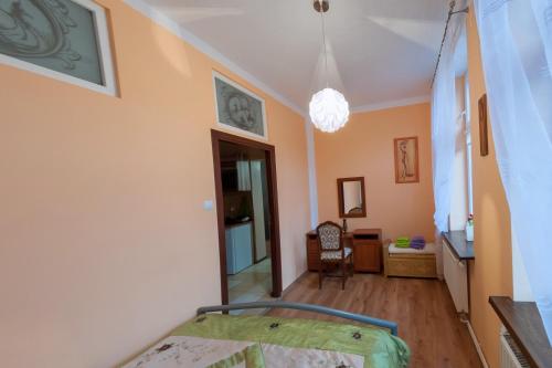 Posteľ alebo postele v izbe v ubytovaní Apartament Rodzinny Hana