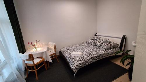 Strefa Zen pokoje z klimatem przy parku.