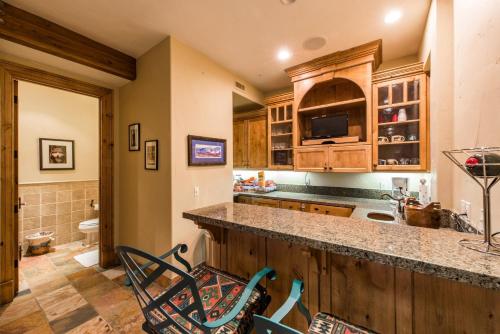 O baie la Majestic Ski In Out by Park City Vacations