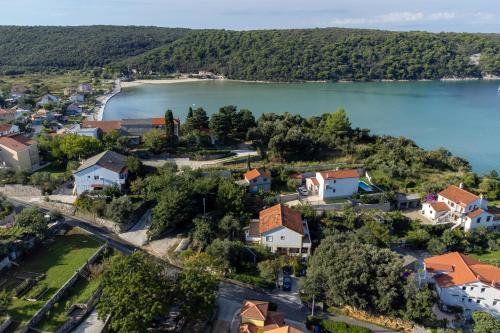 Apartments by the sea Kampor, Rab - 12388