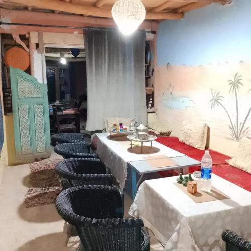 Un lugar para sentarse en امردول تسكوكت امرزكان ورزازات