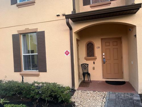 Vashay's Lovely vacation pad at Disney photo 3