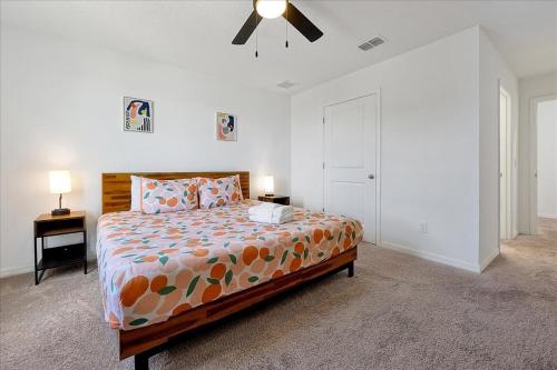 2186 Derwent Dr Davenport photo 36