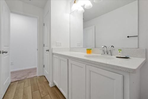 2186 Derwent Dr Davenport photo 43