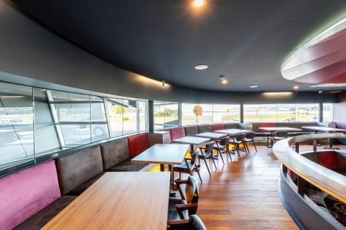 Un lugar para sentarse en Foreshore Hotel