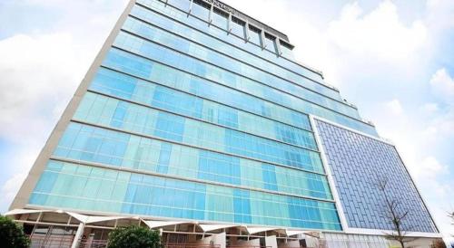 El edificio en el que está el hotel