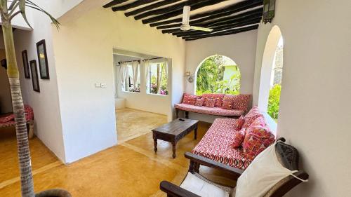 Χώρος καθιστικού στο Royal House Shela