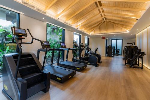 Fitness centrum a/nebo fitness zařízení v ubytování Anantara Bophut Koh Samui Resort