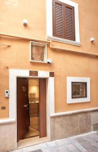 Muka bangunan atau pintu masuk CASA DEI NONNI - Tresca Vecchia Bari