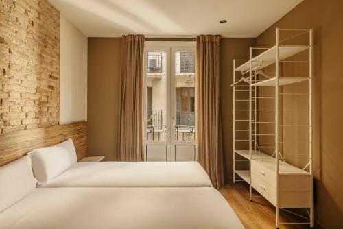 Barcelona Apartment Milà