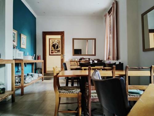 Φωτογραφία από το άλμπουμ του Bellevue Manor στο Κέιπ Τάουν