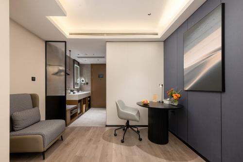 Posezení v ubytování Atour Hotel Guangzhou Yuexiu Taojin Subway Station -Free shuttle bus to Canton Fair