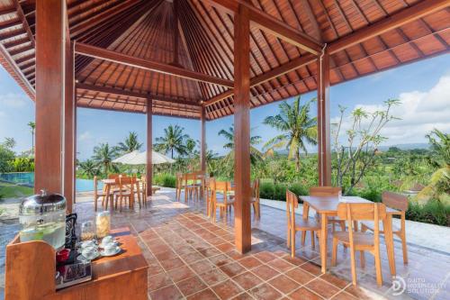 Balkoni atau teres di Tumbu Retreat