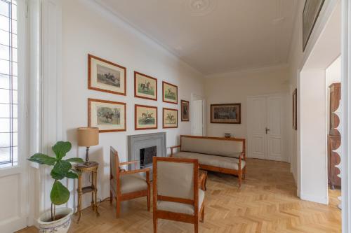 Elegant Apartment in Prati