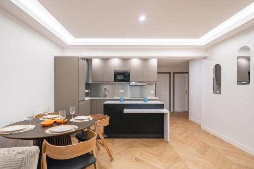 Cozystay 1807 - peaceful 3-bedroom heart of Cannes