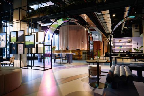 Restoran atau tempat lain untuk makan di The Social Hub San Sebastian Extended Stay