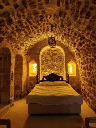 Raisin Boutuqie Home