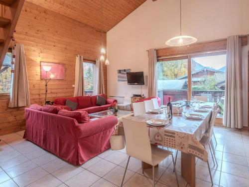 Grand appartement 6 pièces, 9 pers, à 800m centre de Morzine, WiFi, parking