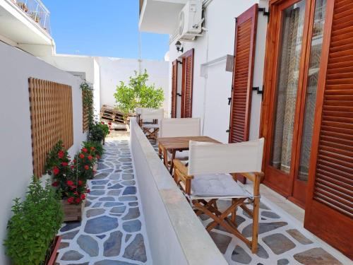 Aphrodite apartment