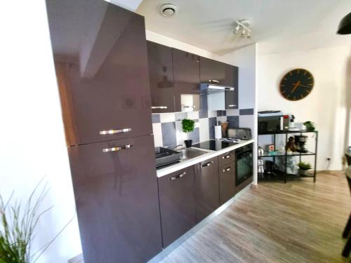 Gallery image of Loft décoration Seventies in Elbeuf