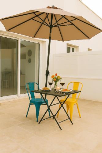 Patio nebo venkovní prostory v ubytování Studio Azzurro Parking gratuit, Wi-Fi, cuisine équipée