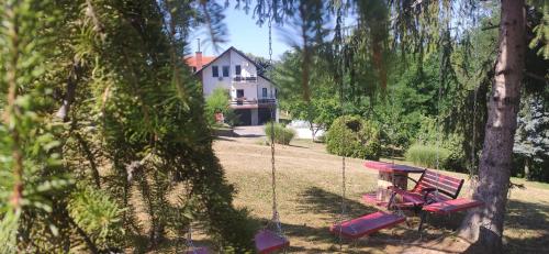 Villa Merkur Orahovica - Holiday Home with Pool and Indoor Jacuzzi