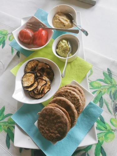 Jídlo v hotelu nebo okolí