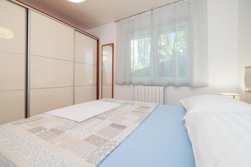 Crni mol Crikvenica