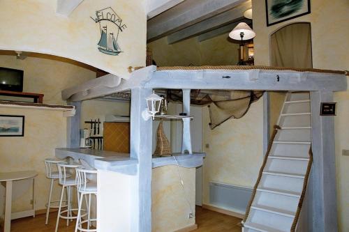 Dapur atau dapur kecil di Studio à 200 m de la plage-4pers-Classé 2 étoiles