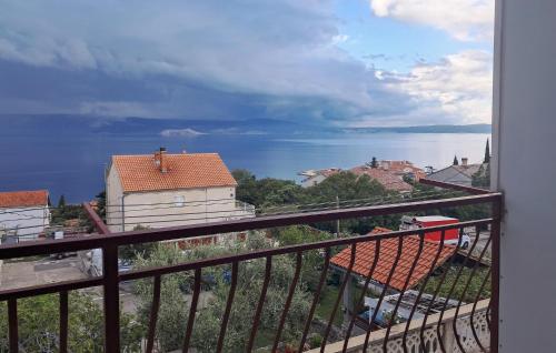 Cozy Apartment In Novi Vinodolski With Wifi - Ckn878