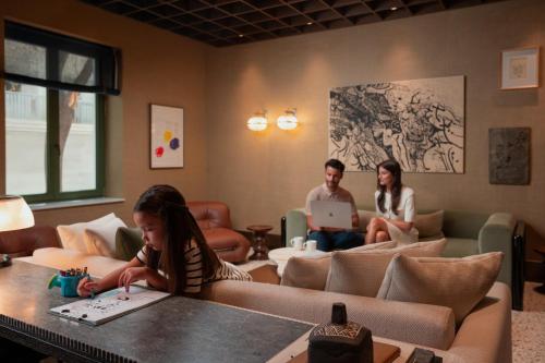 Ospiti di Athens Capital Suites-MGallery Collection