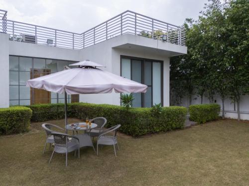 Giardino di Villa Bonita- Luxury Farm Stay Jaipur