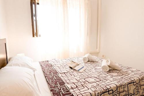 Postel nebo postele na pokoji v ubytování Mediterranean Hostel Villa