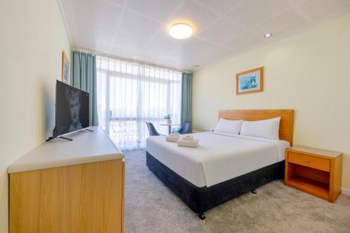 Televisyen dan/atau pusat hiburan di Toowoomba Motel