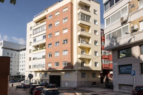 Modern and Bright-2Bedroom 2Bathroom-Bernabéu
