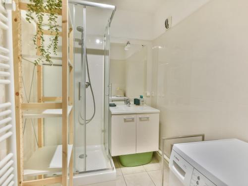 Appartement rénové 4-5 pers aux Gets proche pistes avec parking et WIFI