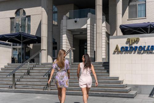 Huéspedes de Hotel Acropolis " Op het sportiefste park van de kust "